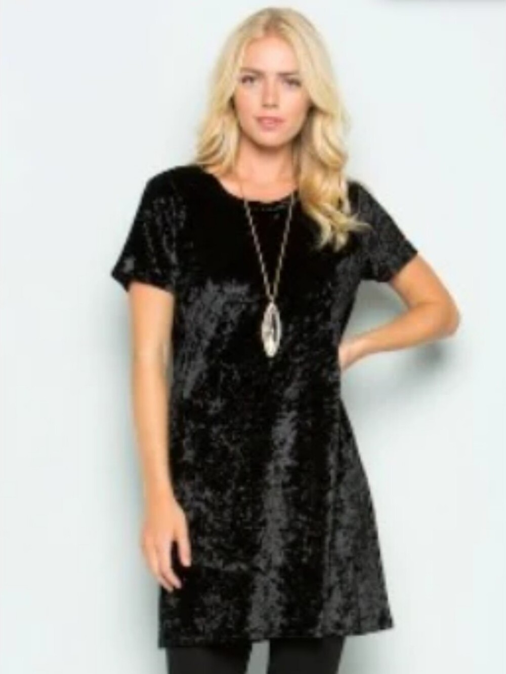 Acting Pro Black Crushed Velvet Short Sleeve Mini Dress Size Medium